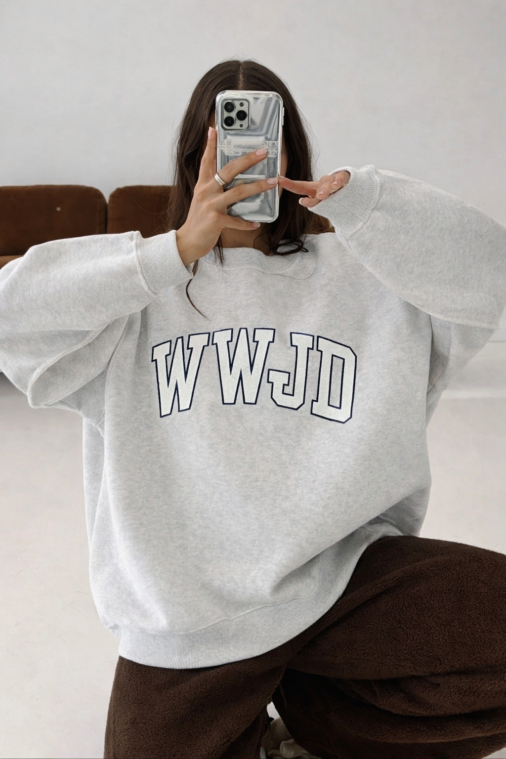 WWJD Mockneck Sweatshirt – Cielo En La Tierra
